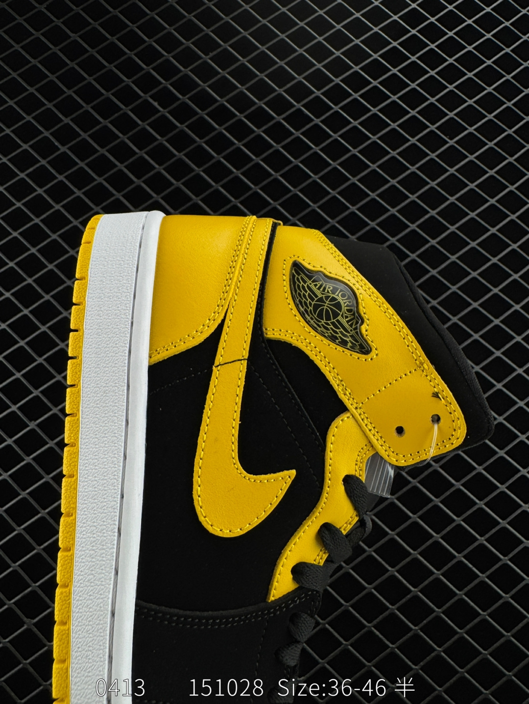 Nike Air Jordan 1 Retro Mid OG AJ1